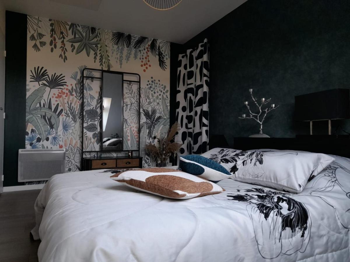 Chambre Dans Un Ecrin De Verdure Angrie Eksteriør bilde