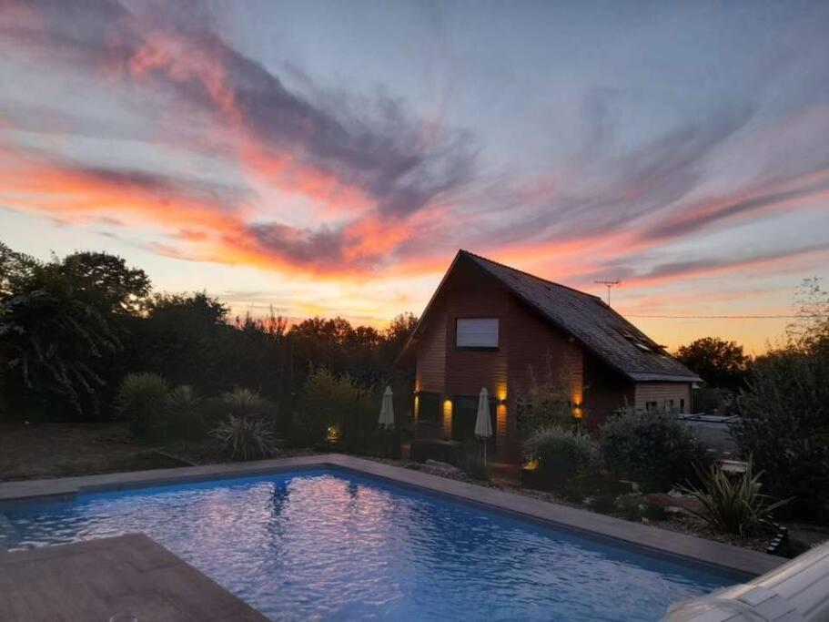 Chambre Dans Un Ecrin De Verdure Bed & Breakfast Angrie Eksteriør bilde