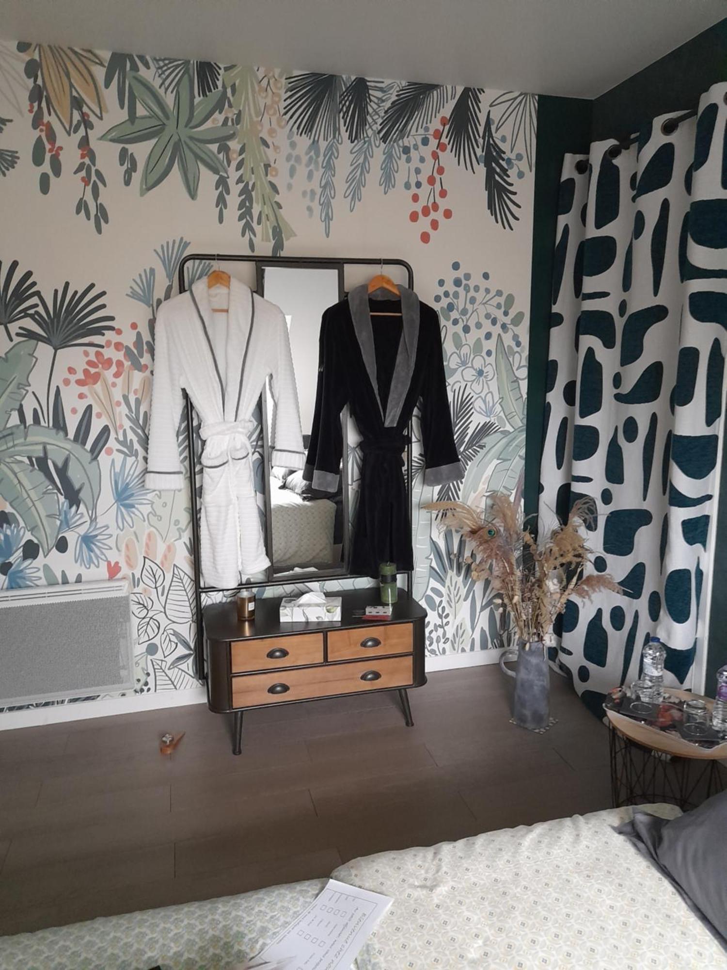 Chambre Dans Un Ecrin De Verdure Angrie Eksteriør bilde